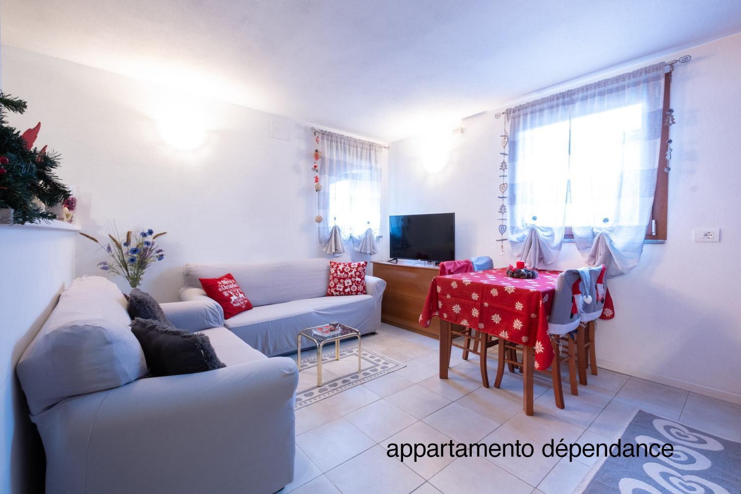 Casa Tipica Valdostana Apartment Aosta Exterior photo